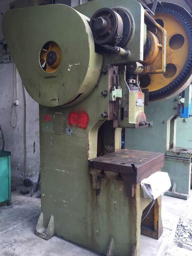 冲床操作规程（普通冲床）