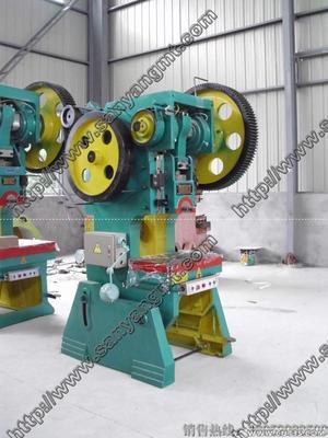 安徽巨星集团三洋机床厂 供应16t、25t、40t普通冲床，价格实惠，图片展示