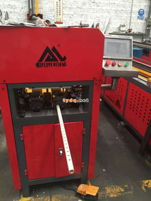 冲孔机与普通冲床 工作原理、应用场景与区别解析