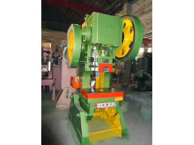 山东淇晟隆机床厂 专业供应40吨普通冲床，报价与产品图片一应俱全